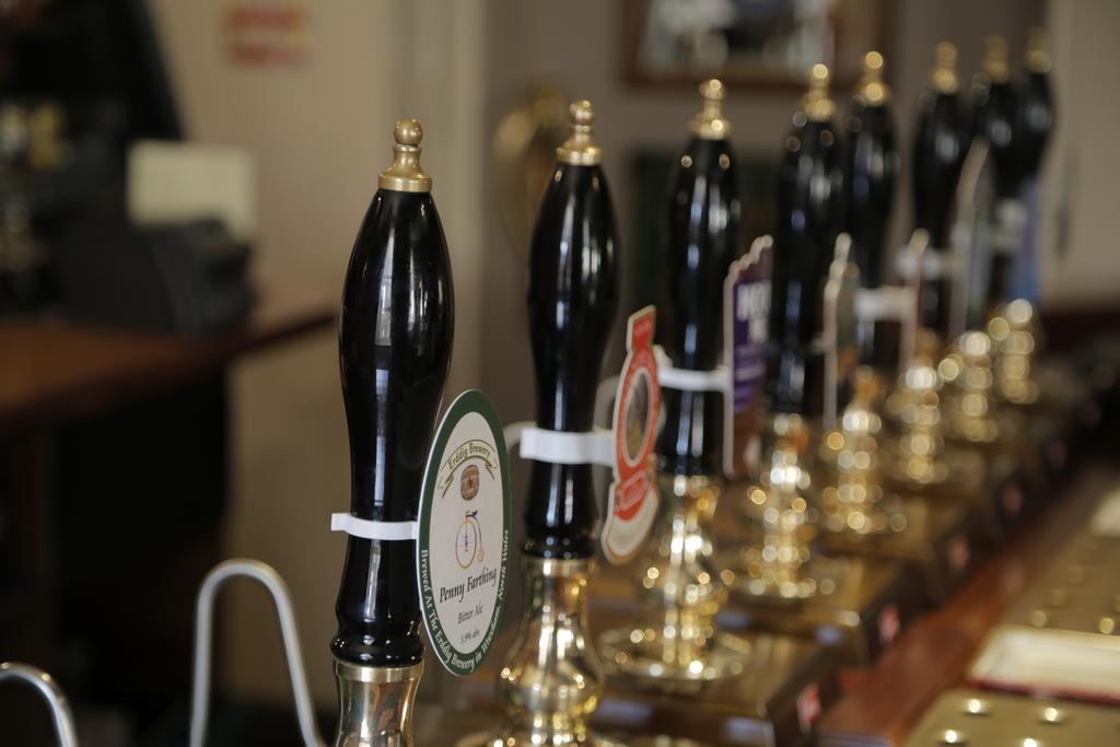 Hanmer Arms 外观 照片